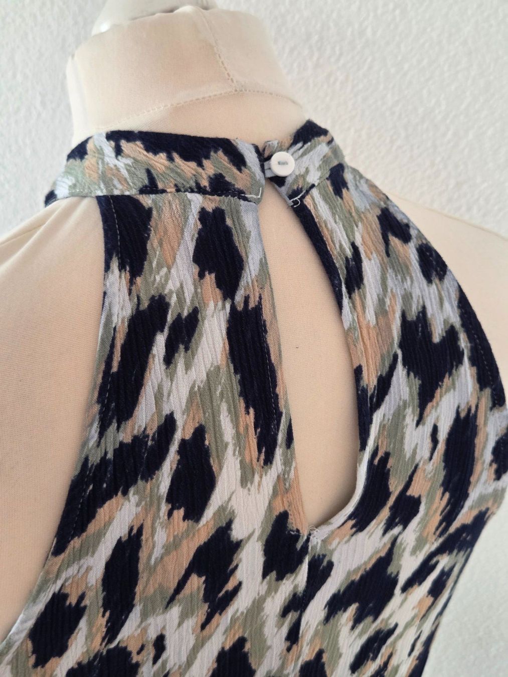 Vero Moda Vestiti: Kleid Vero Moda – Nuovo (secondo la descrizione) da Wängi venduto da Bibo4. 4