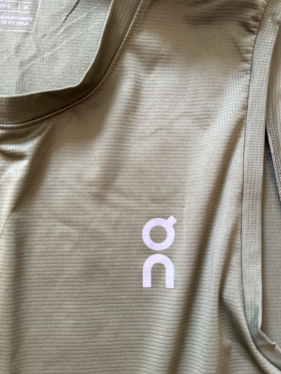 T-shirts: On Tank Top (M) – D'occasion à Bern par Laufsport3000 2