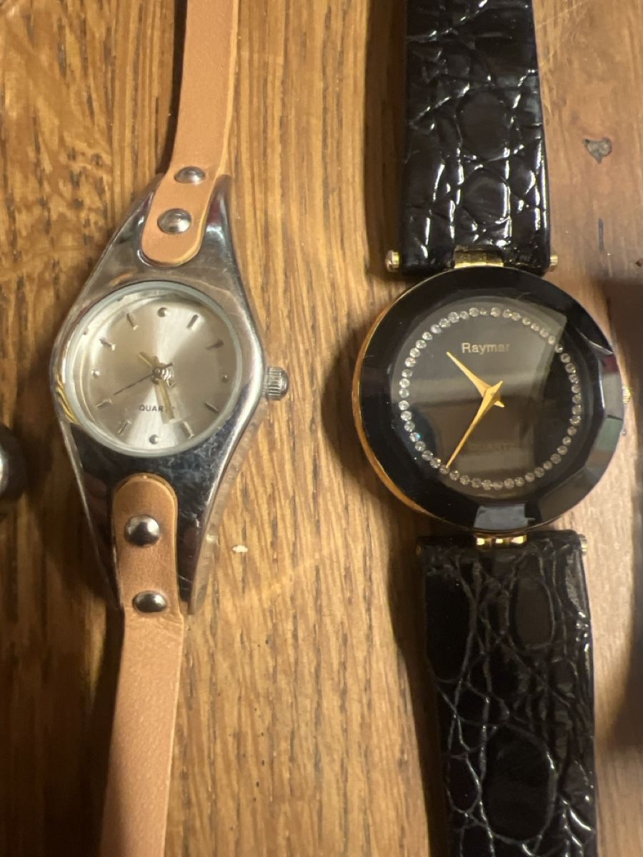 Orologi: 5 exklusive Damen Armbanduhren – Usato da Rorschach venduto da TimelessTrading 2