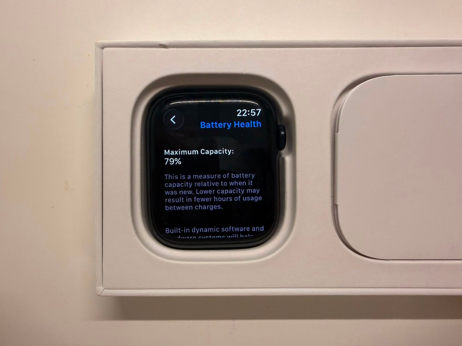 Apple Smartwatch: Apple Watch Series 8 45mm GPS+Cellular Mitternacht – Usato da Meilen venduto da AK78 3