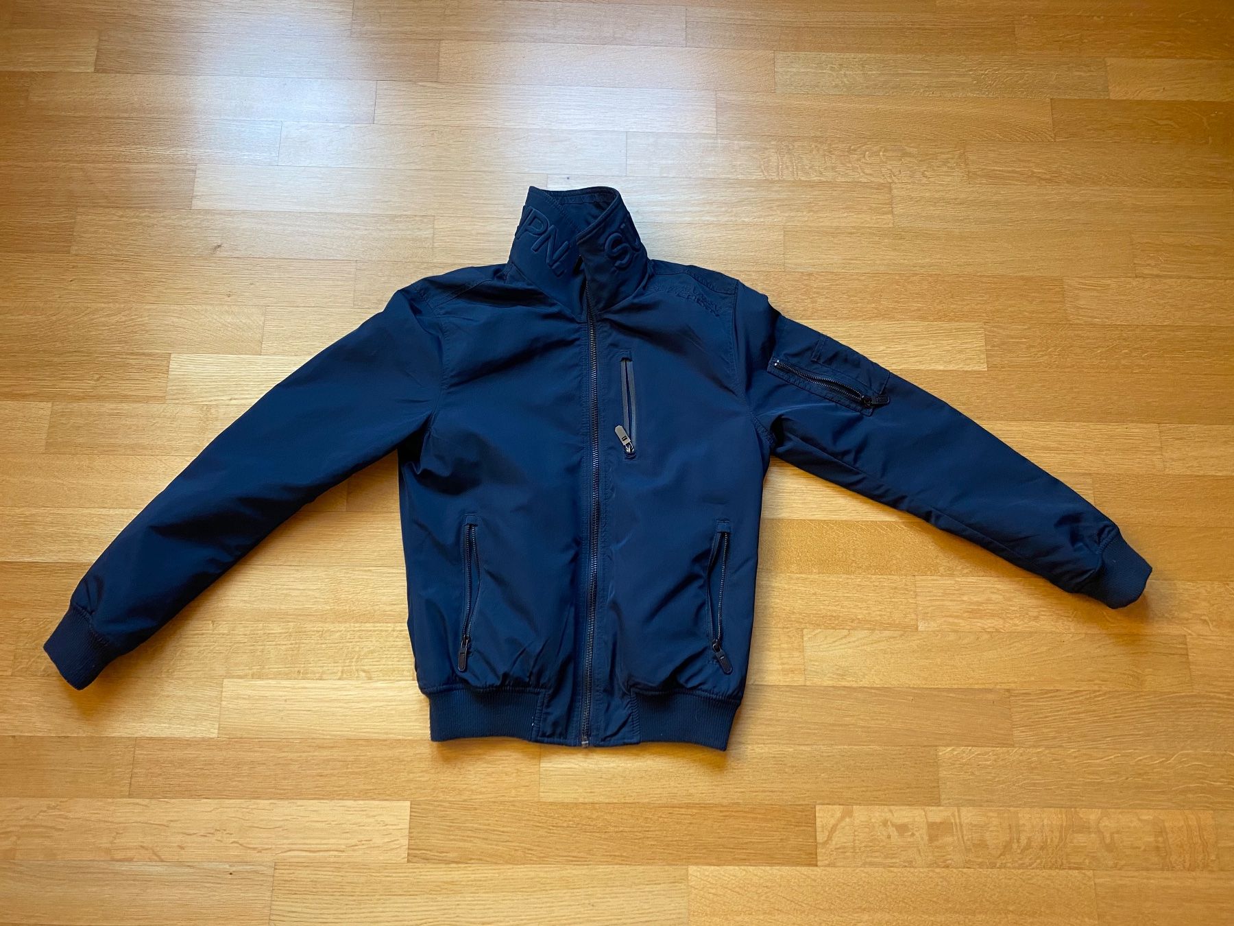 Superdry Giacche: Superdry Jacke - neuwertiger Zustand – Usato da Zürich venduto da Graes23
