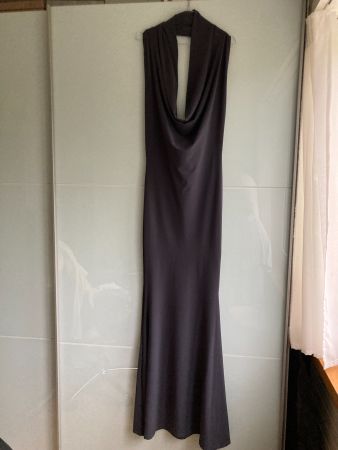 Elegantes Abendkleid mit tiefem Rückenausschnitt Gr. 36