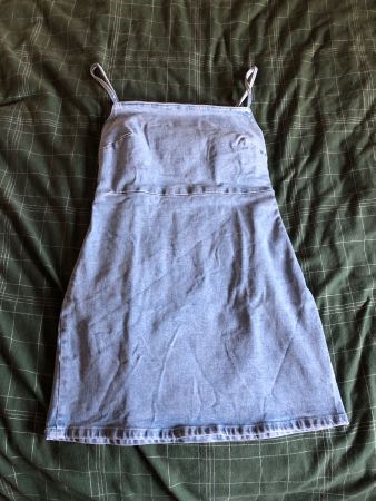 ZARA Mini-robe en jean dos smocké Jeanskleid M < S