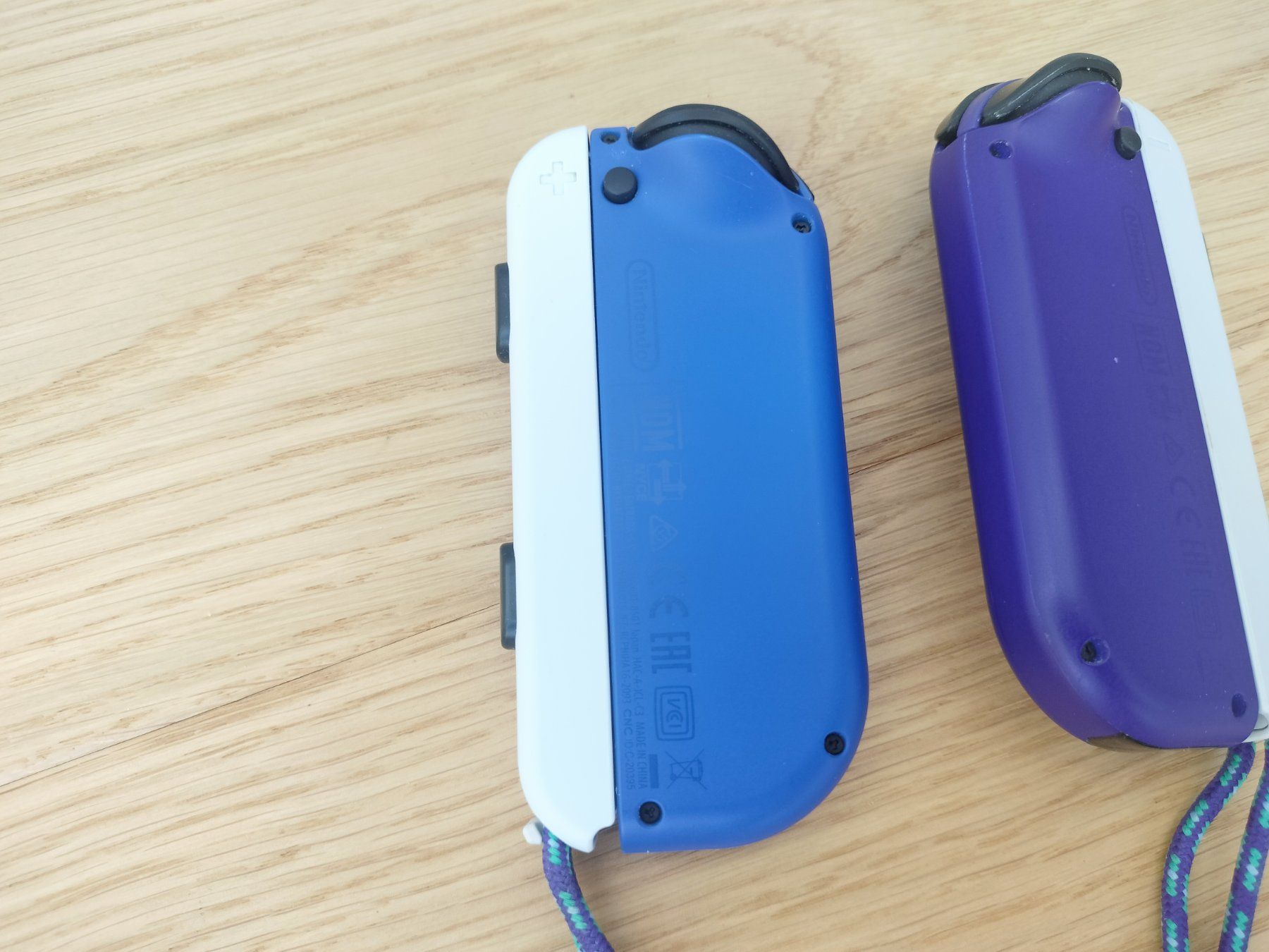 Controller: Nintendo Switch Joy-Cons Zelda Edition – Usato da Wil SG venduto da kaizzen 4