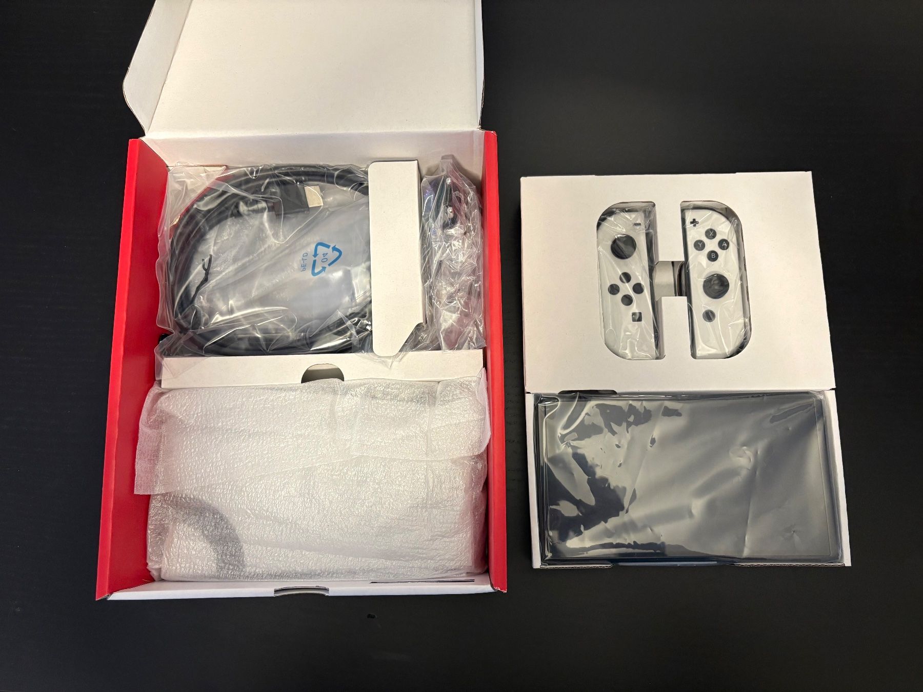 Nintendo Console: Nintendo Switch OLED + Satisfye SwitchGrip Pro mit Hülle – Usato da Schaffhausen venduto da vmeb 1