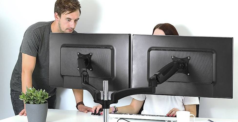 Staffa per monitor: Artic Z2 (Gen 2) Monitorhalterung – Usato da Häggenschwil venduto da fourtime 1