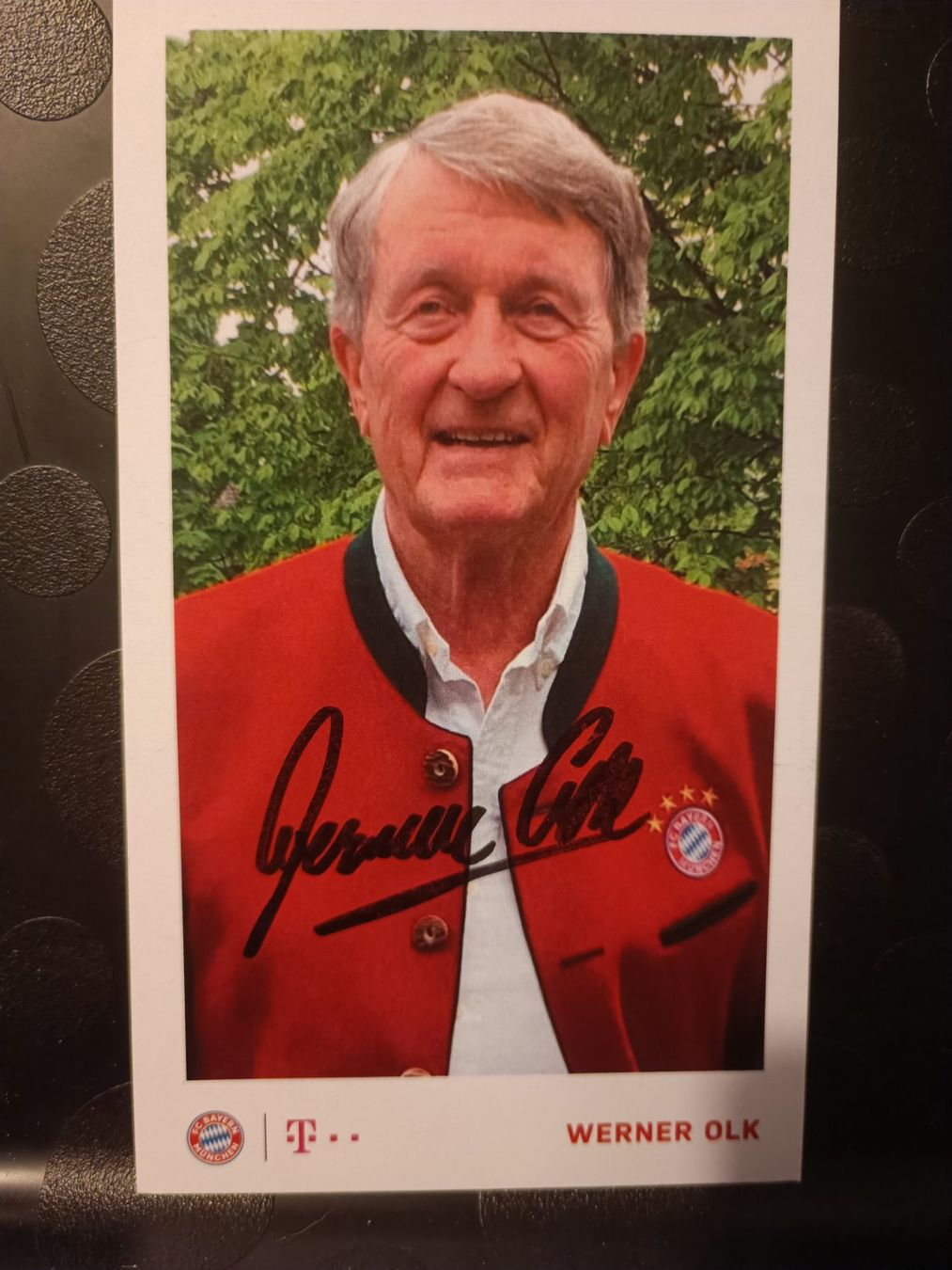 Autografi: Werner Olk - Bayern München - handsigniert – Usato da Menziken venduto da Artographs
