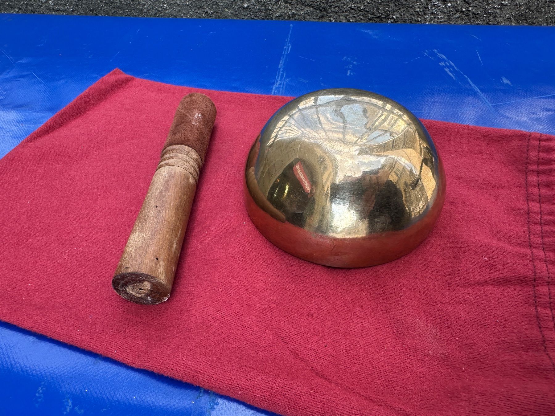 Strumenti musicali: Tibetanische Klangschale – Usato da Zürich venduto da atlantis77 7