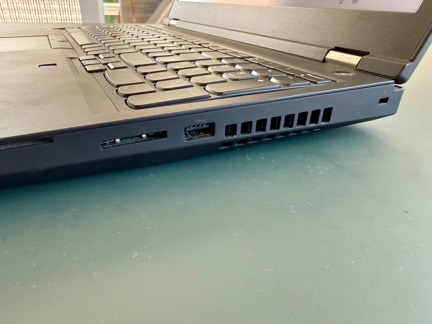 Lenovo Portables: Lenovo ThinkPad P15 Gen 2 – D'occasion à Willisau par killerplauze 2