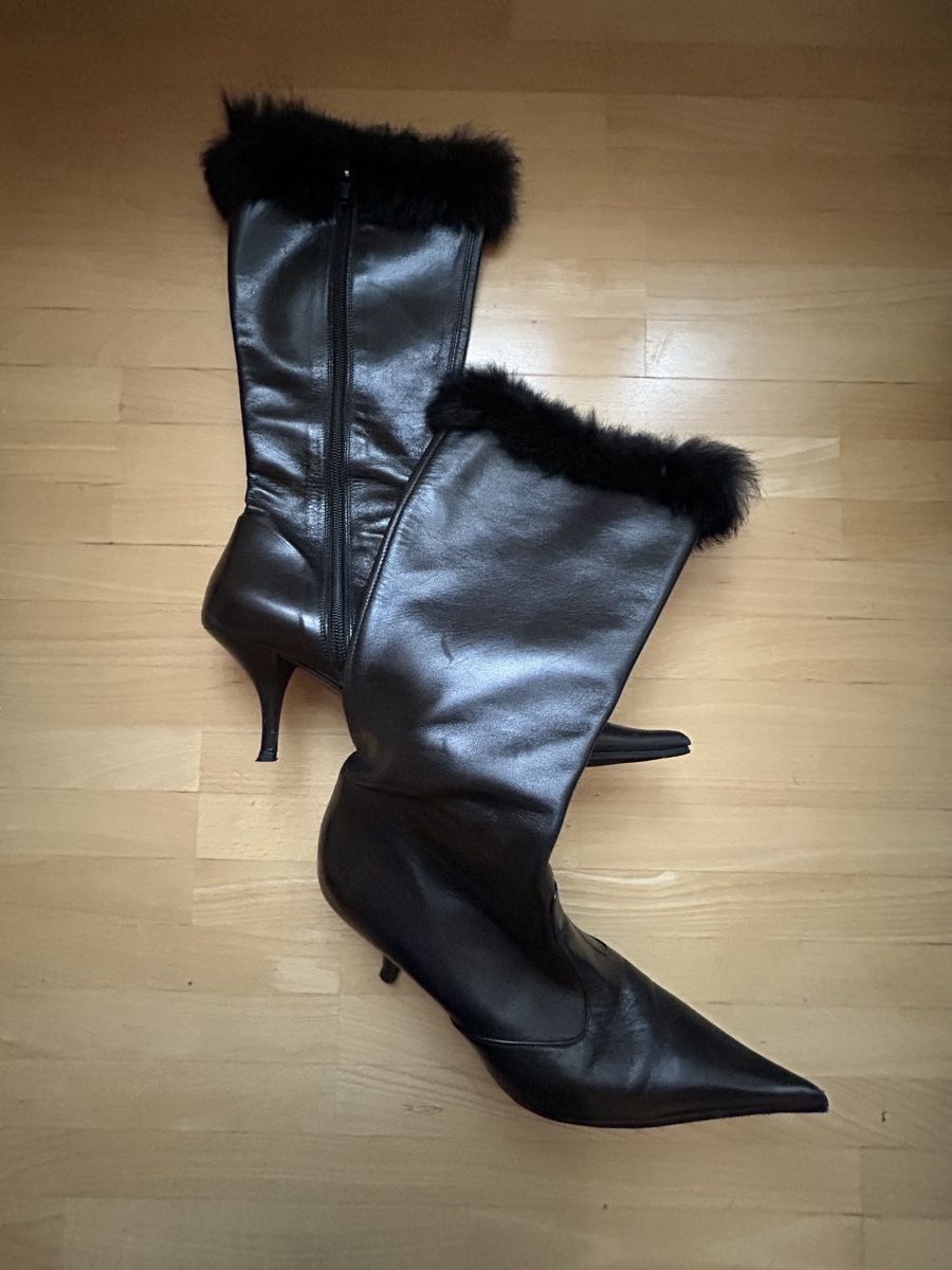 Damenschuhe: Schwarze LederWinterstiefel mit Pelz, Gr.36 – Gebraucht aus Zürich von keinweiss