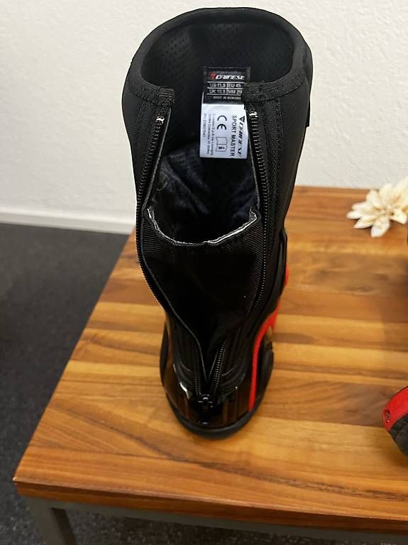 Scarpe da uomo: Dainese Motorradstiefel  – Usato da Urdorf venduto da Rotti69 1