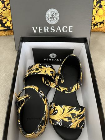 Versace Sandale Kinderschuhe Gr. 24