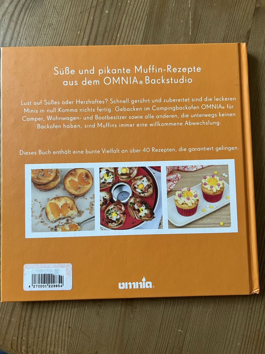 Bücher: Omnia Backbuch – Gebraucht aus Arboldswil von CJDA 1