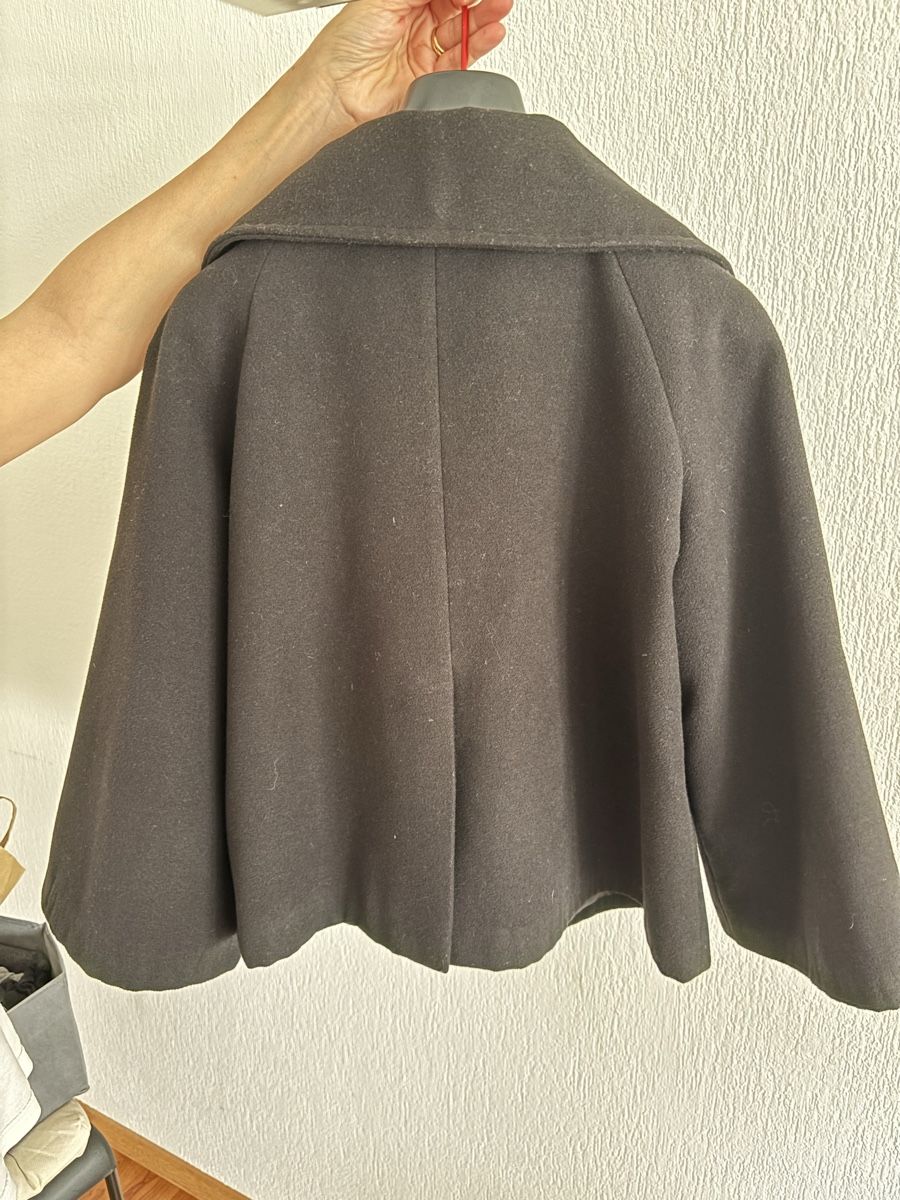 Cappotti: Mantella Made In Italy – Usato da Embrach venduto da arg_wy2k 1