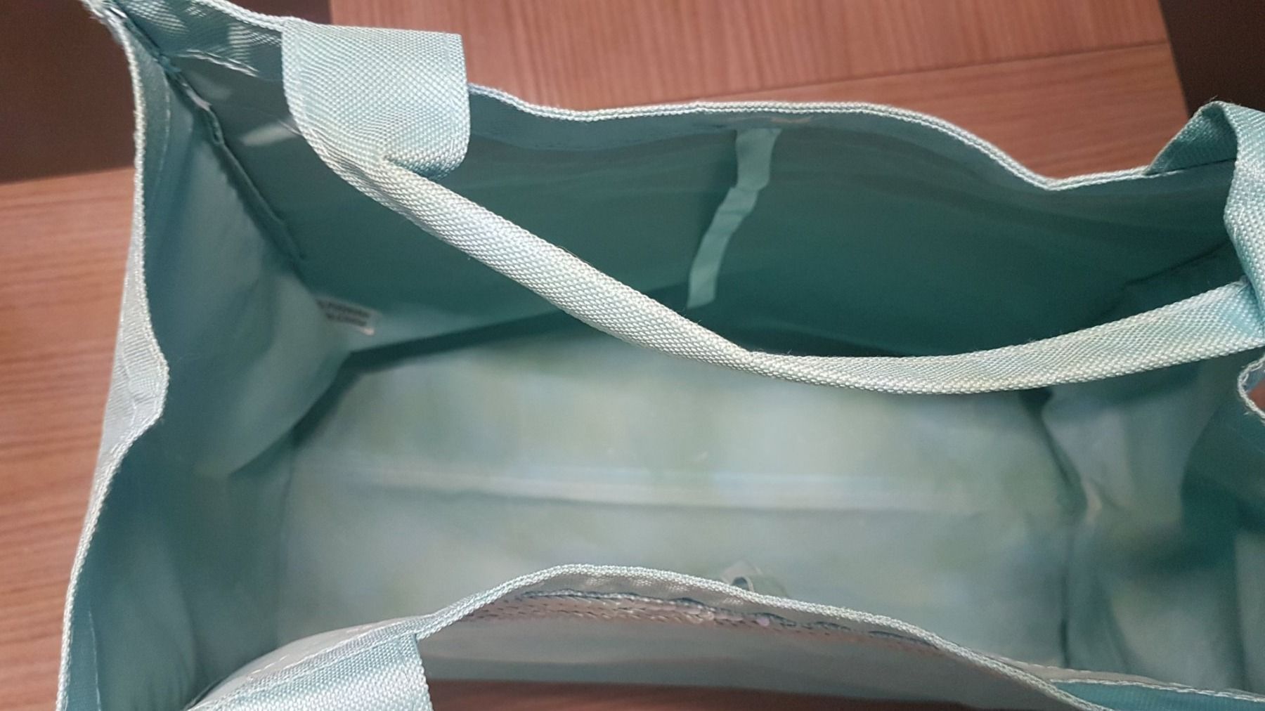 Borse da donna: Petit sac de plage, course...avec sequin marque Douglas (2) – Usato da Villiers venduto da san_jn5w 6