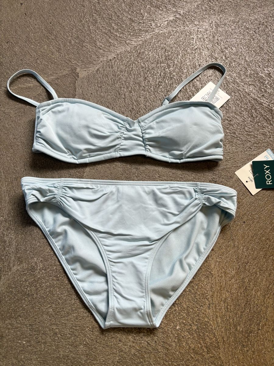 Roxy Costumi da bagno & Bikini: Maillot de bain Roxy Femmes Taille S – Nuovo e nell'imballaggio originale da Orbe venduto da D-stockFactory-Orbe