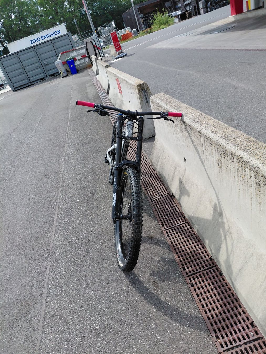 Scott Biciclette: Downhill scott gambler – Difettoso da Längenbühl venduto da sch_7z8n 2