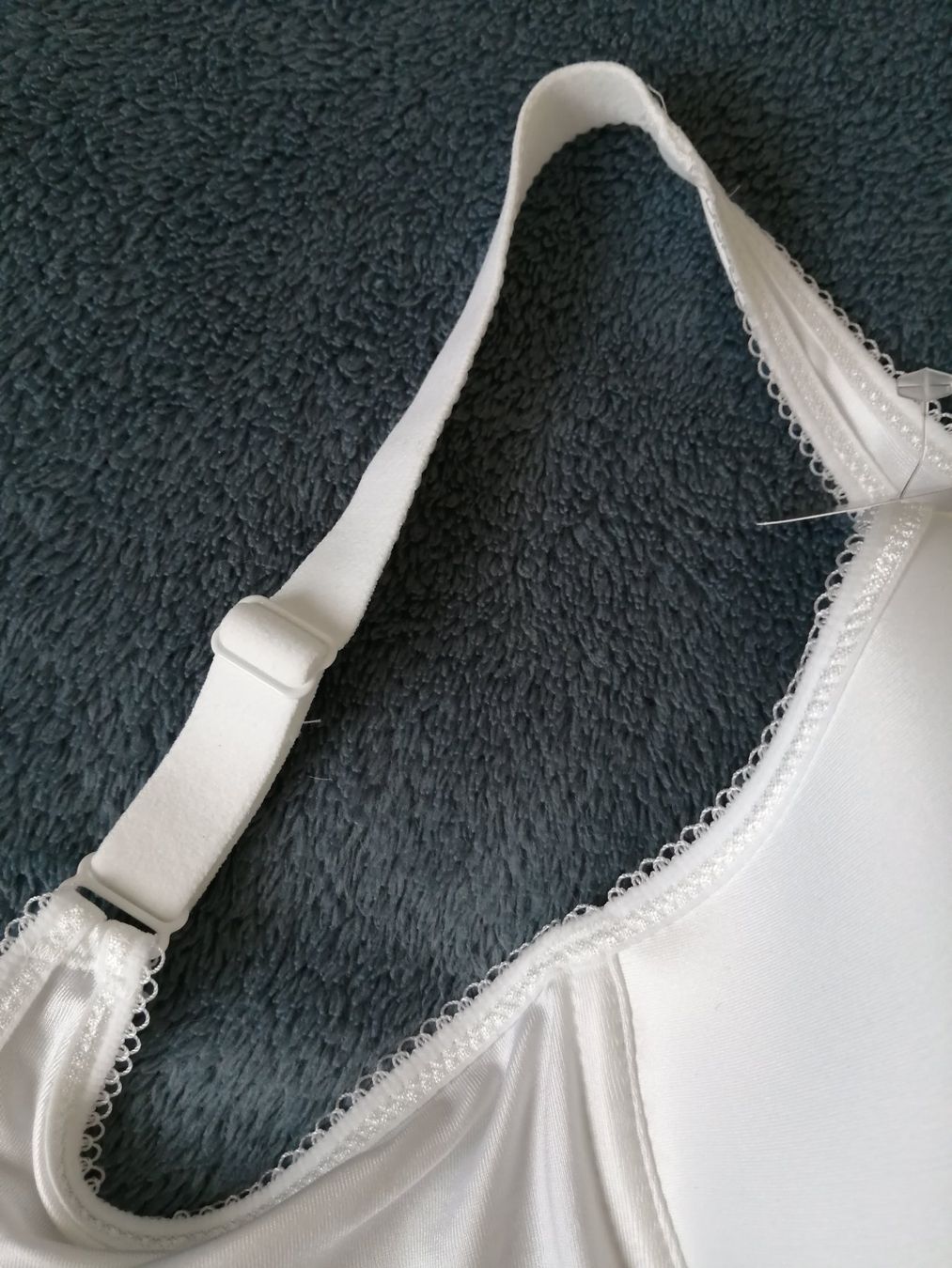 Altra biancheria intima: BH mit Bügel 30D/65D – Nuovo e nell'imballaggio originale da Buchrain venduto da nat_pl5p 2