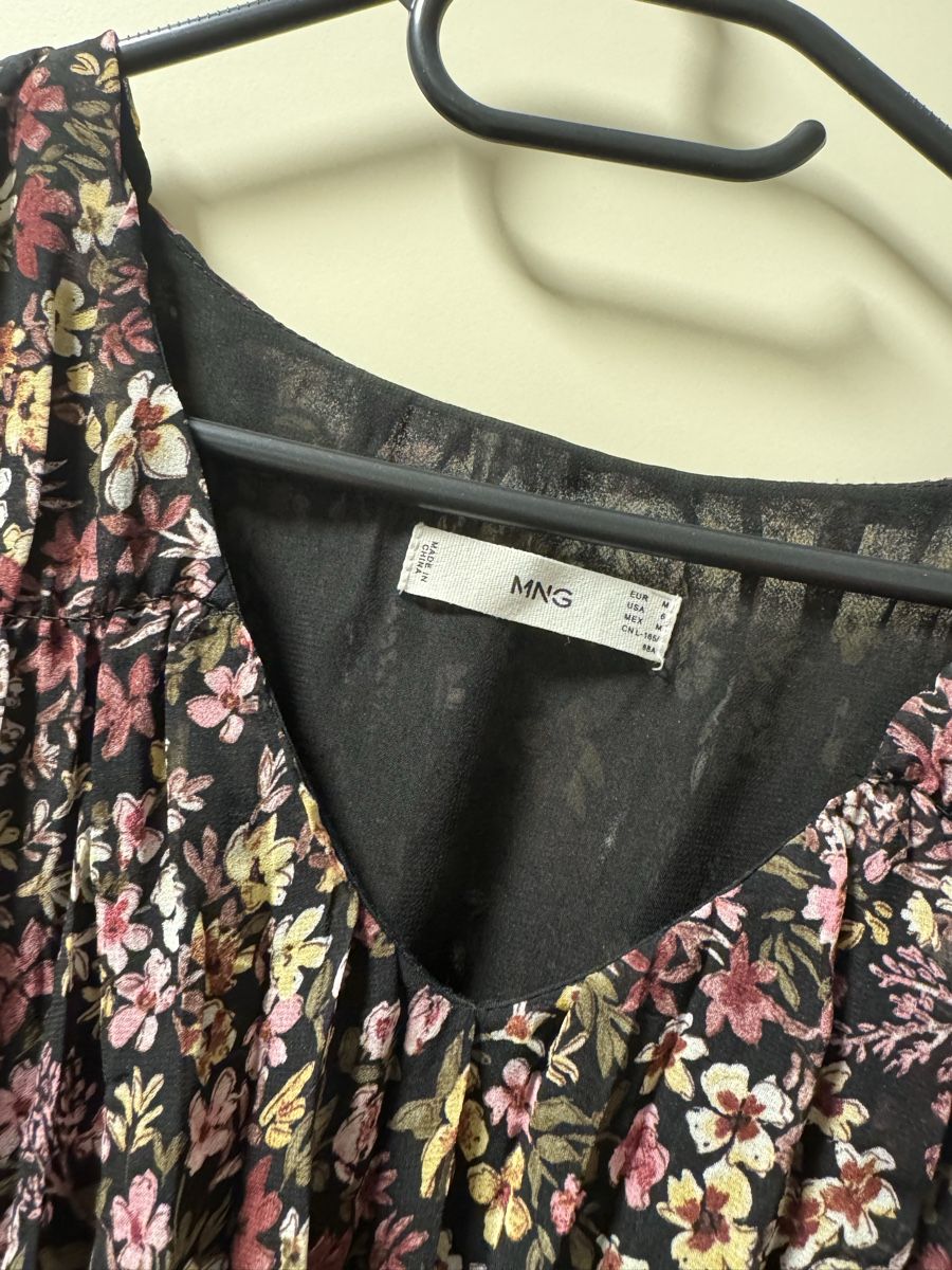 Vero Moda Vestiti: Blumenkleid Gr. M romantisch verspielt neuwertig – Nuovo (secondo la descrizione) da Zürich venduto da cha_7n8s 1