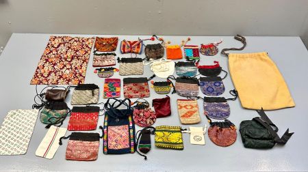 VIELE KLEINE TASCHEN #1 AB 1.- !!!