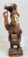 Un masques ancien qui a servi au rituel pièces unique
