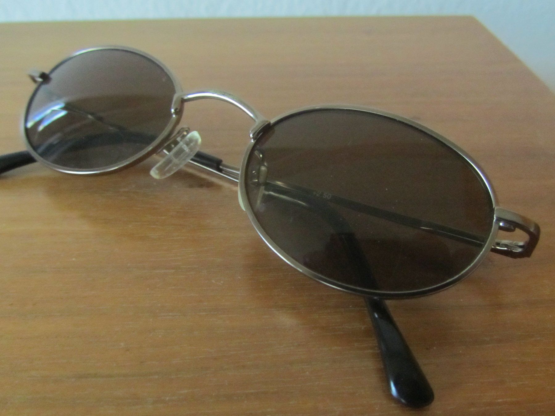 Brillen & Gläser: Sonnenbrille – Gebraucht aus Seengen von mikelele 2