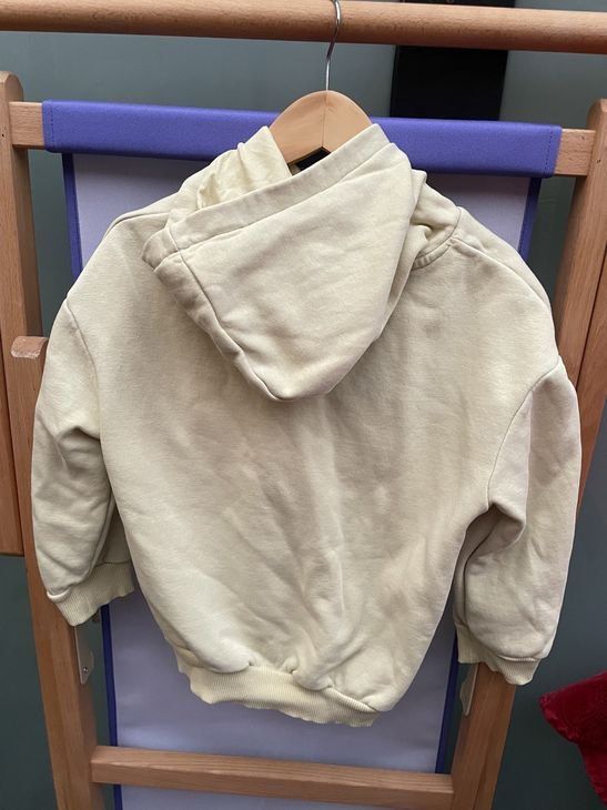 Maglioni & Felpe: Mädchen Mickey Maus Pullover 122-128 – Usato da Bergdietikon venduto da antovale 1