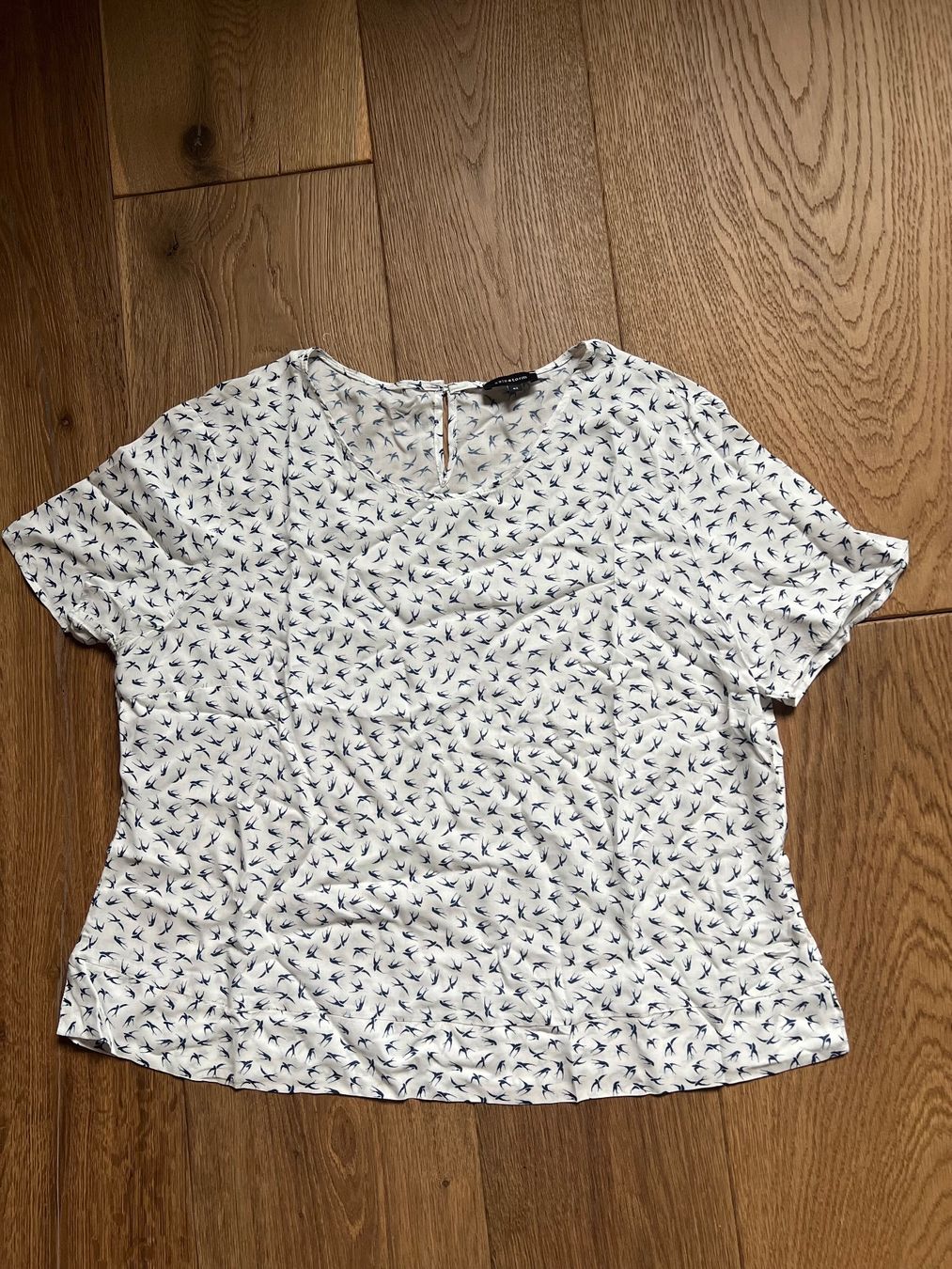 Camicette: Bluse, Kate Storm, Grösse 42, weiss blau – Nuovo (secondo la descrizione) da Küsnacht ZH venduto da Gila1983
