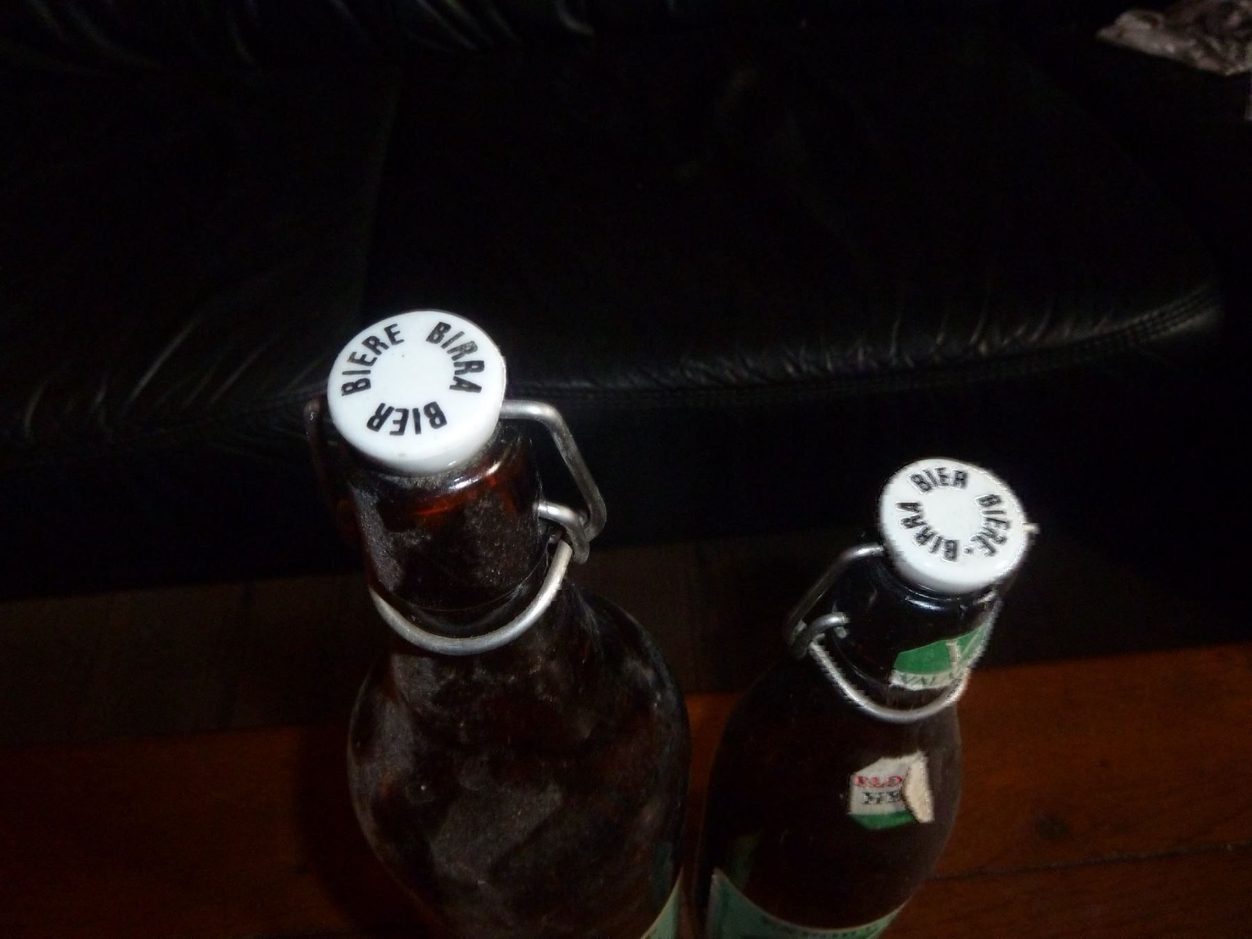 Bottiglie: Flasche bouteille bière Valaisia – Usato da Lajoux JU venduto da Briard0 2