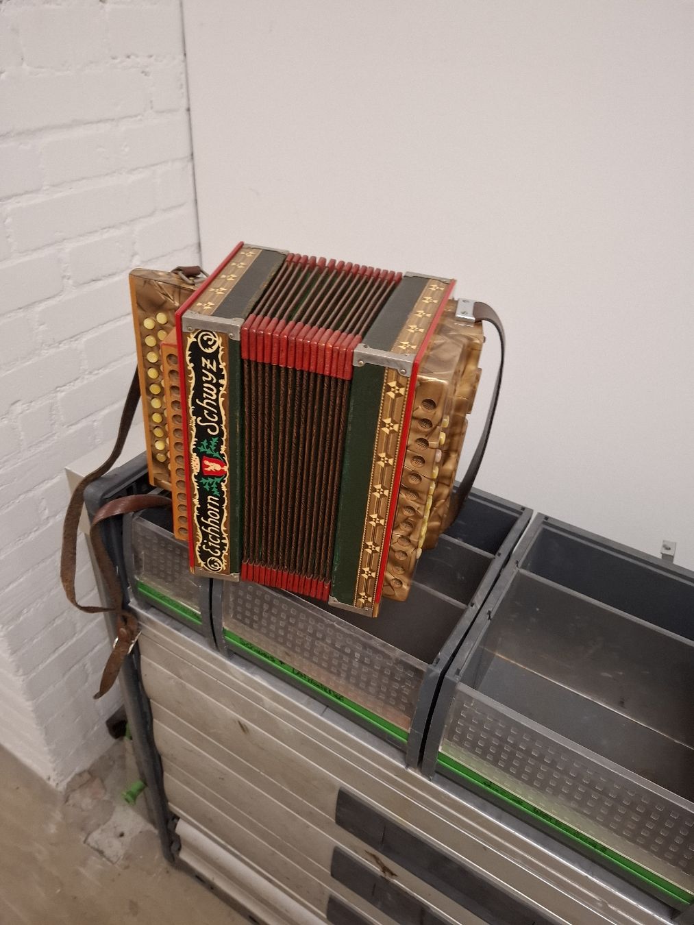 Eichhorn Musikinstrumente: Eichhorn orgeli – Gebraucht aus Villeneuve von BibiVintage 5