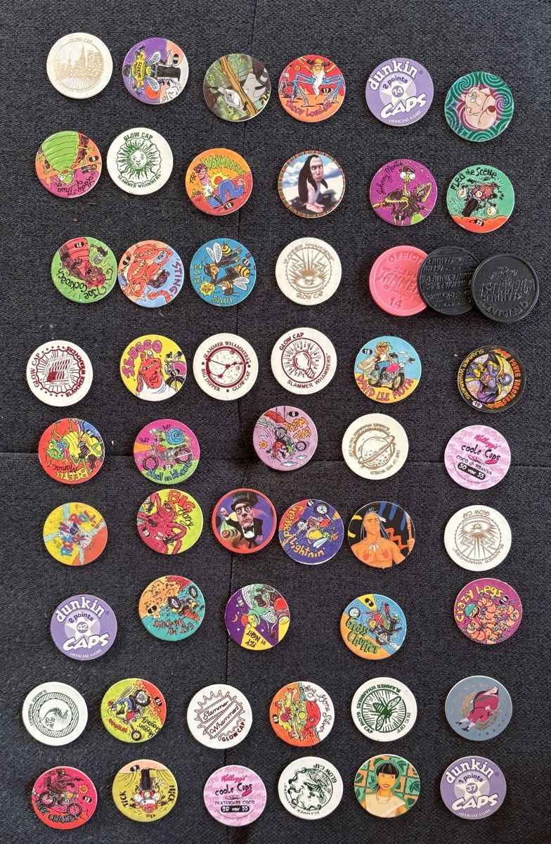 Carte collezionabili: Lot Caps Dunkin & Slammer Whammers – Usato da Tramelan venduto da crevette72