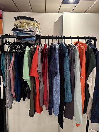 Damen Sportkleiderpaket Grösse M 