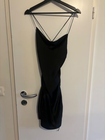 Zara black Silk effect dress 38