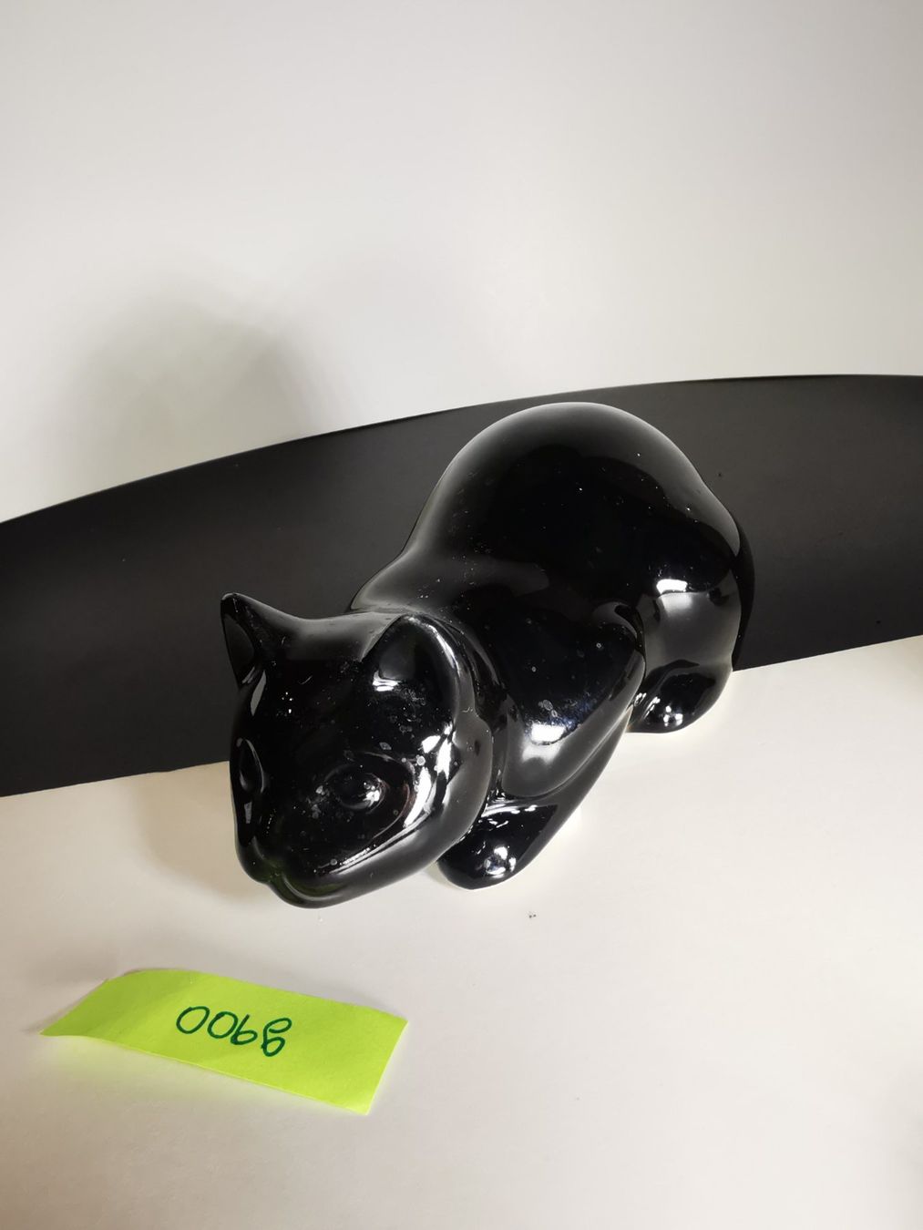 Statuette: Schwarze Katze 14 cm lang aus Porzellan oder Keramik – Usato da Dübendorf venduto da aschiduebendorf 1