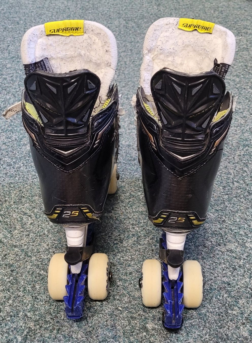 Bauer Pattini da ghiaccio: Hockey Skates Bauer, Gr. 37.5 – Usato da Frasnacht venduto da Snowbird1 3