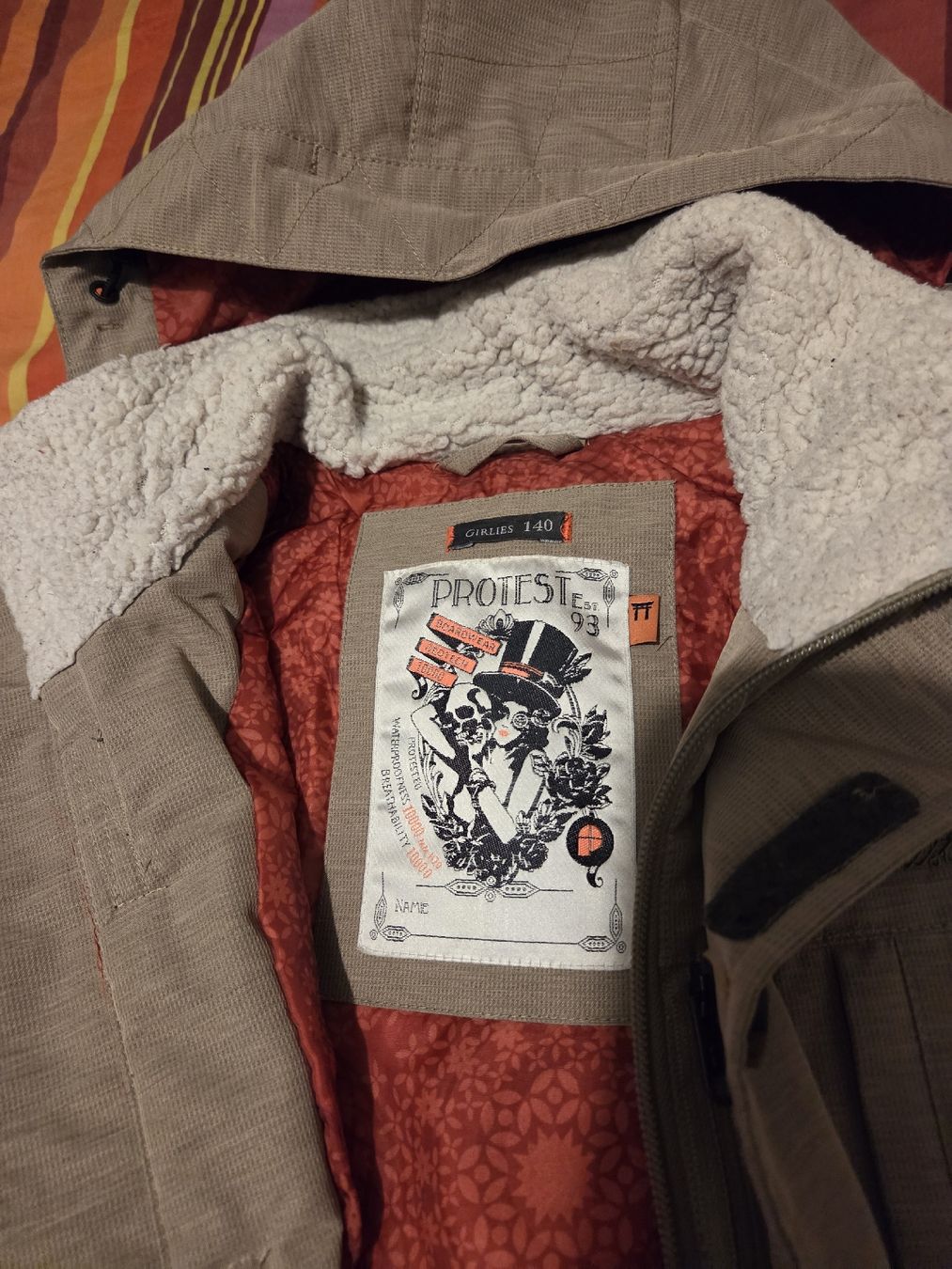 Giacche & Cappotti: Mädchen Jacke Gr.140 – Usato da Zürich venduto da Maria25. 1