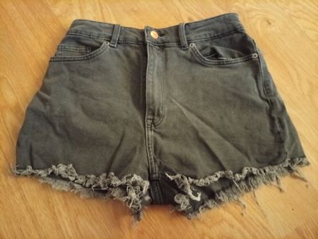 H&M Divided Shorts, Grau, Grösse 36, Sommer Look!