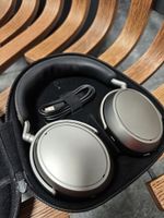 Sennheiser Momentum 4 (Neuwertig) Inkl. 2 Hüllen/Cases