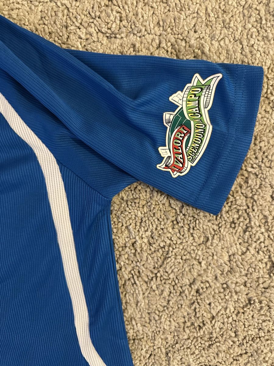 Puma Canottiere & Pantaloni: Italien Trikot ~XS – Usato da Basel venduto da Oloir 2