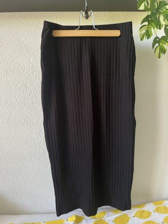 Longue jupe noire taille haute S ⚡️