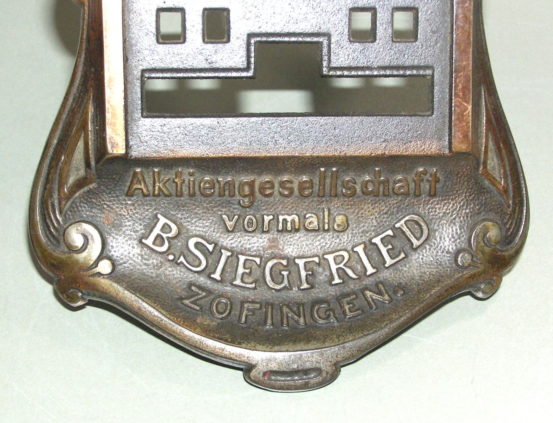 Schilder: ANTIKER REKLAME NOTIZZETTELHALTER E. SIEGFRIED ZOFINGEN – Gebraucht aus Grenchen von Antique-hunter 2