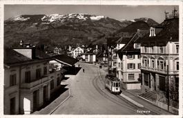 Seewen SO Ortsansicht mit Tram Nr.2078 ,  1951