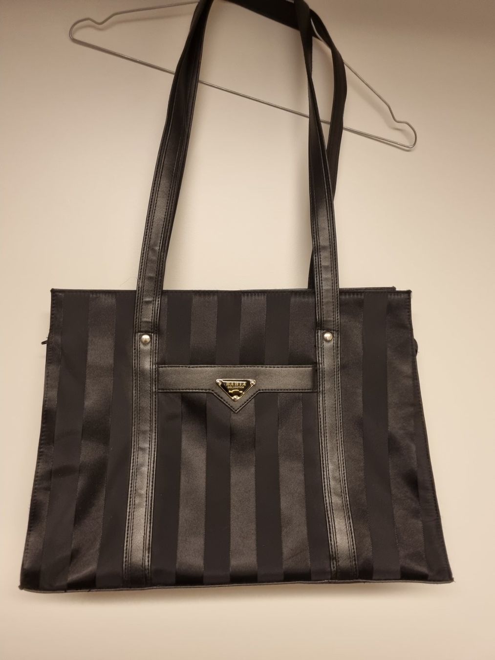 Borse da donna: Handtasche – Usato da Thalwil venduto da Briscolina