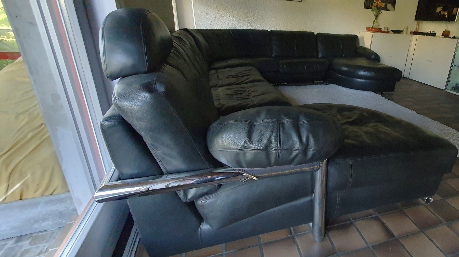 Sofas: Ledersofa in Schwarz – Gebraucht aus Mühlethurnen von RoRy3127 1