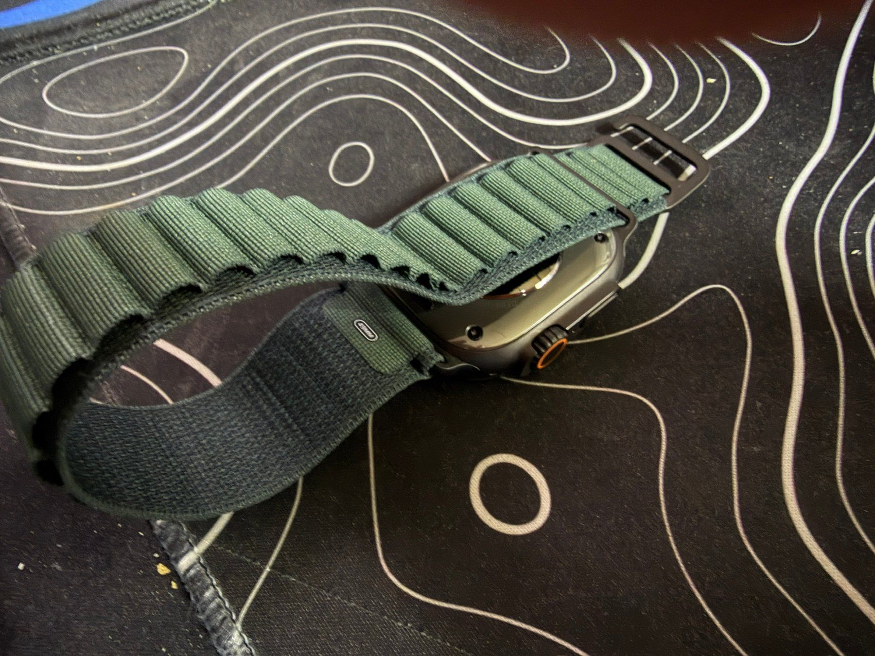Apple Smartwatch: Apple Watch Ultra 2 GPS+Cellular   49mm Titanium – D'occasion à Au SG par bah_6f5w 1