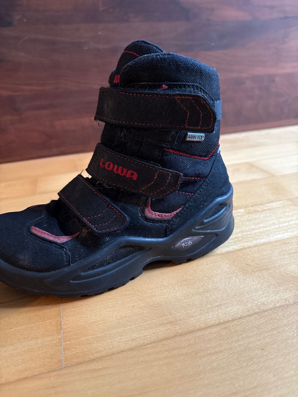 Lowa Scarpe per ragazzi: Lowa Winterschuhe gr 32 – Usato da Effretikon venduto da MarthaK. 1