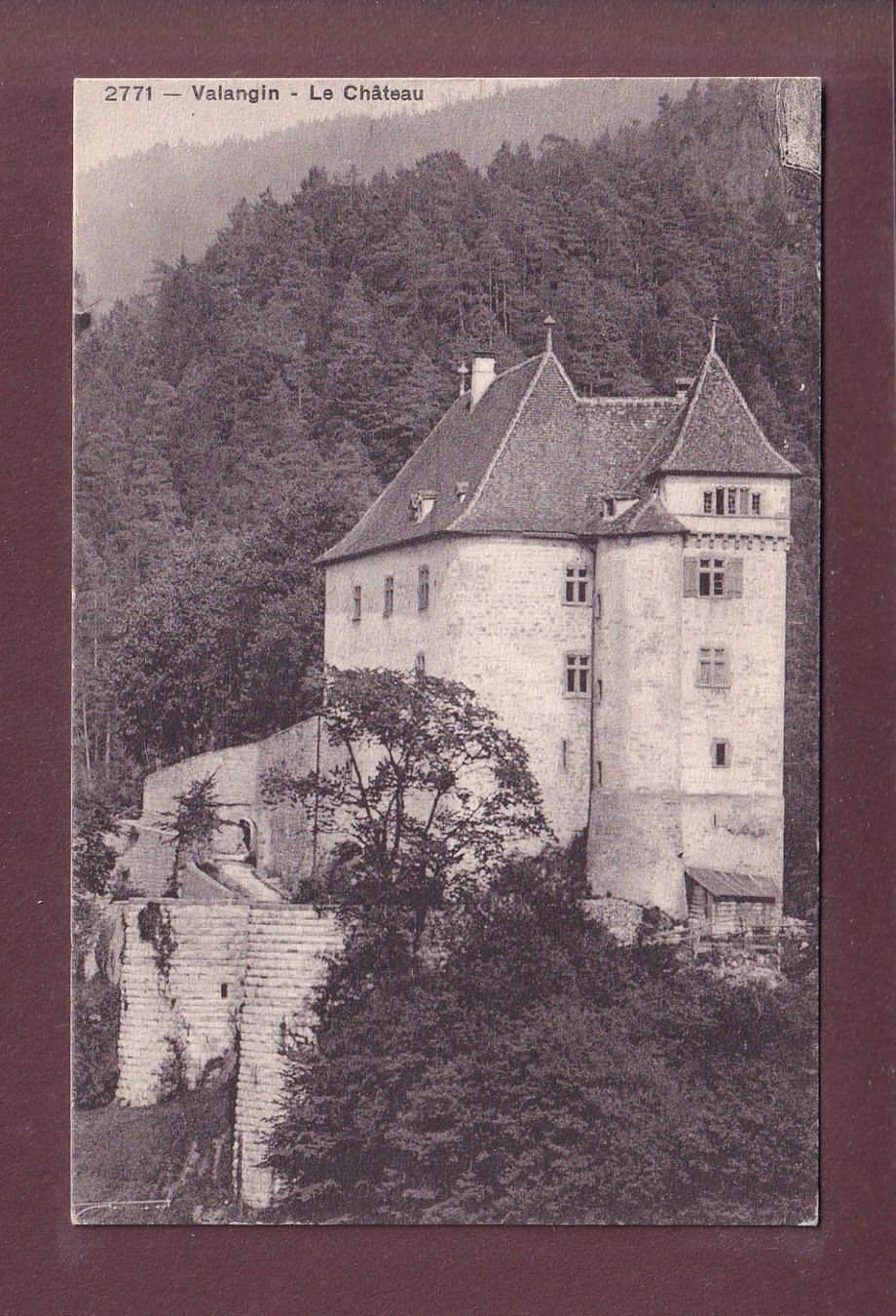 Cartoline postali: VALANGIN - Le Château – Usato da Pully venduto da nicecards