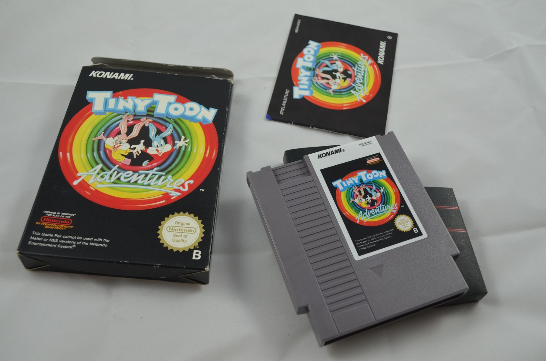 Giochi: Tiny Toon Adventures NES Spiel CIB (sehr – Usato da Buchs AG venduto da SellAndBuyX