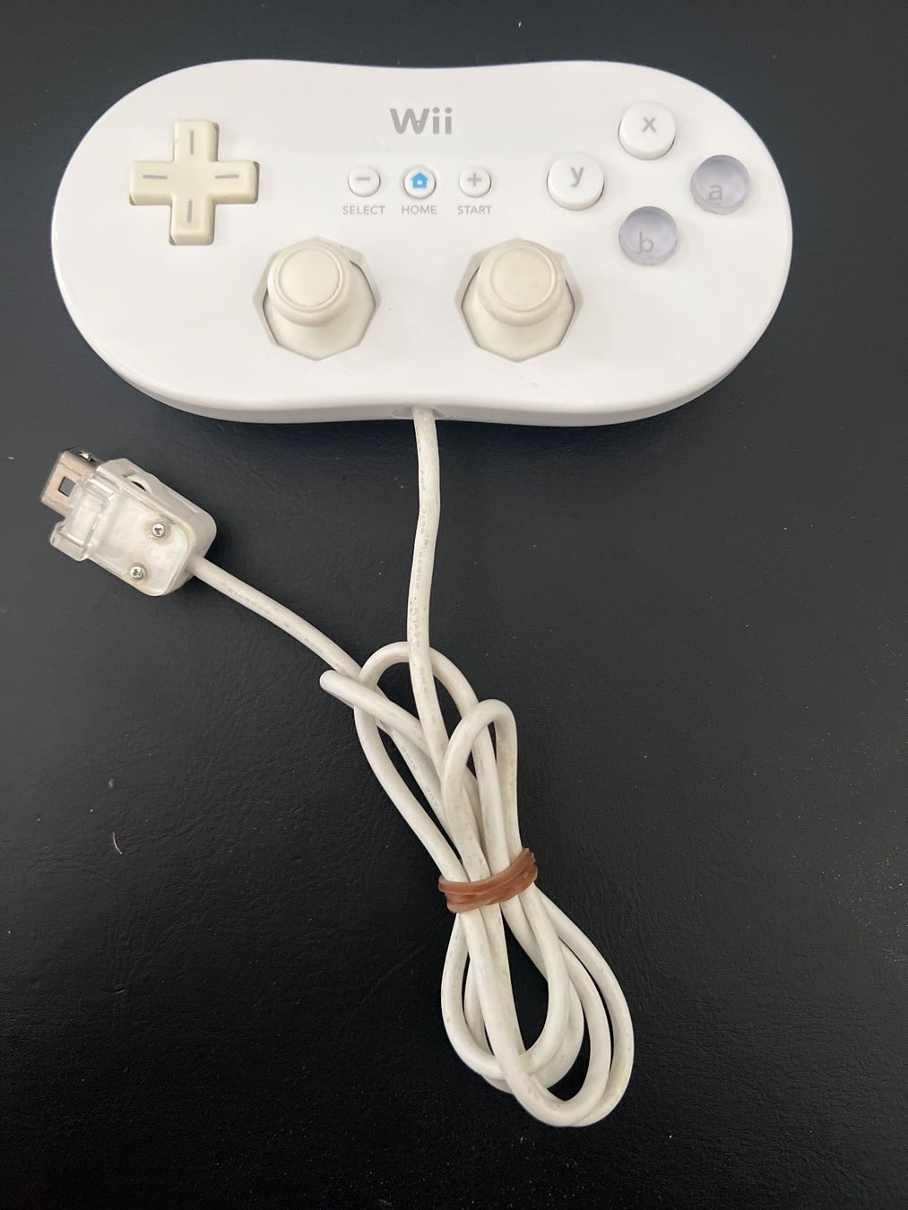 Controller: Nintendo Wii Classic Controller (RVL-005) – Gebraucht aus Wettingen von __mj81 2