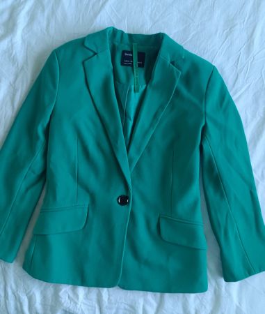 Fited Green Blazer